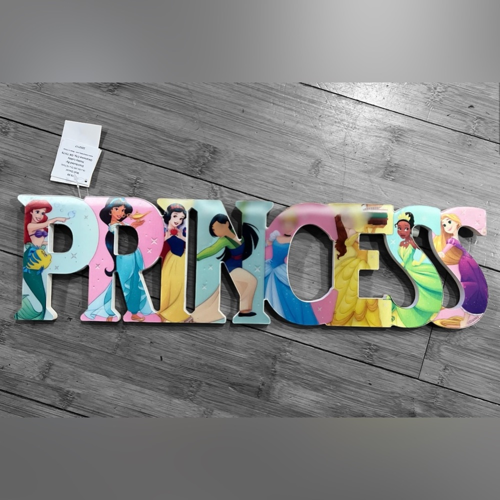 NWT Princess Wall Decor